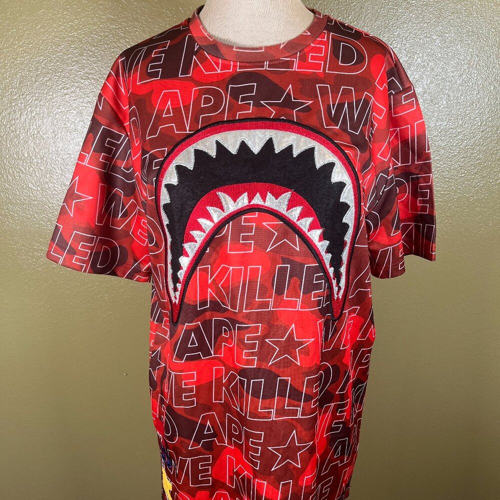 Hudson Outerwear Red "We Killed The APE" L shirt